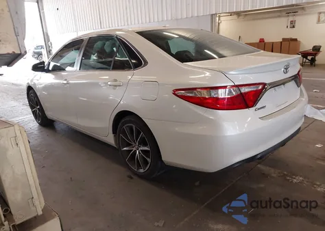 2015 Toyota Camry Xse из США, поврежденный, VIN 4T1BF1FK0FU029114